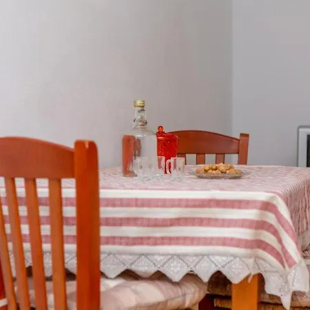 Apiranthian House 2 Stay Cycladic Naxos 3 Bdr